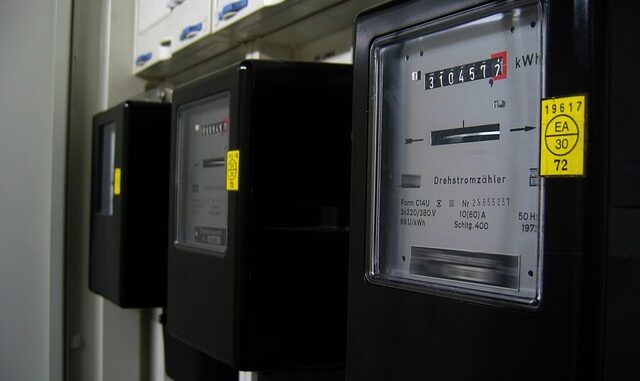 Elektrik Panolarında Isı Yönetimi: Soğutma Sistemleri ve Çözümleri Elektrik Panolarında Isı Yönetimi: Soğutma Sistemleri ve Çözümleri
