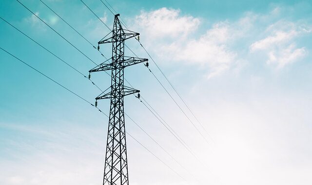 Elektrik Panolarında Yalıtım: Neden Önemlidir ve Nasıl Sağlanır? Elektrik Panolarında Yalıtım: Neden Önemlidir ve Nasıl Sağlanır?